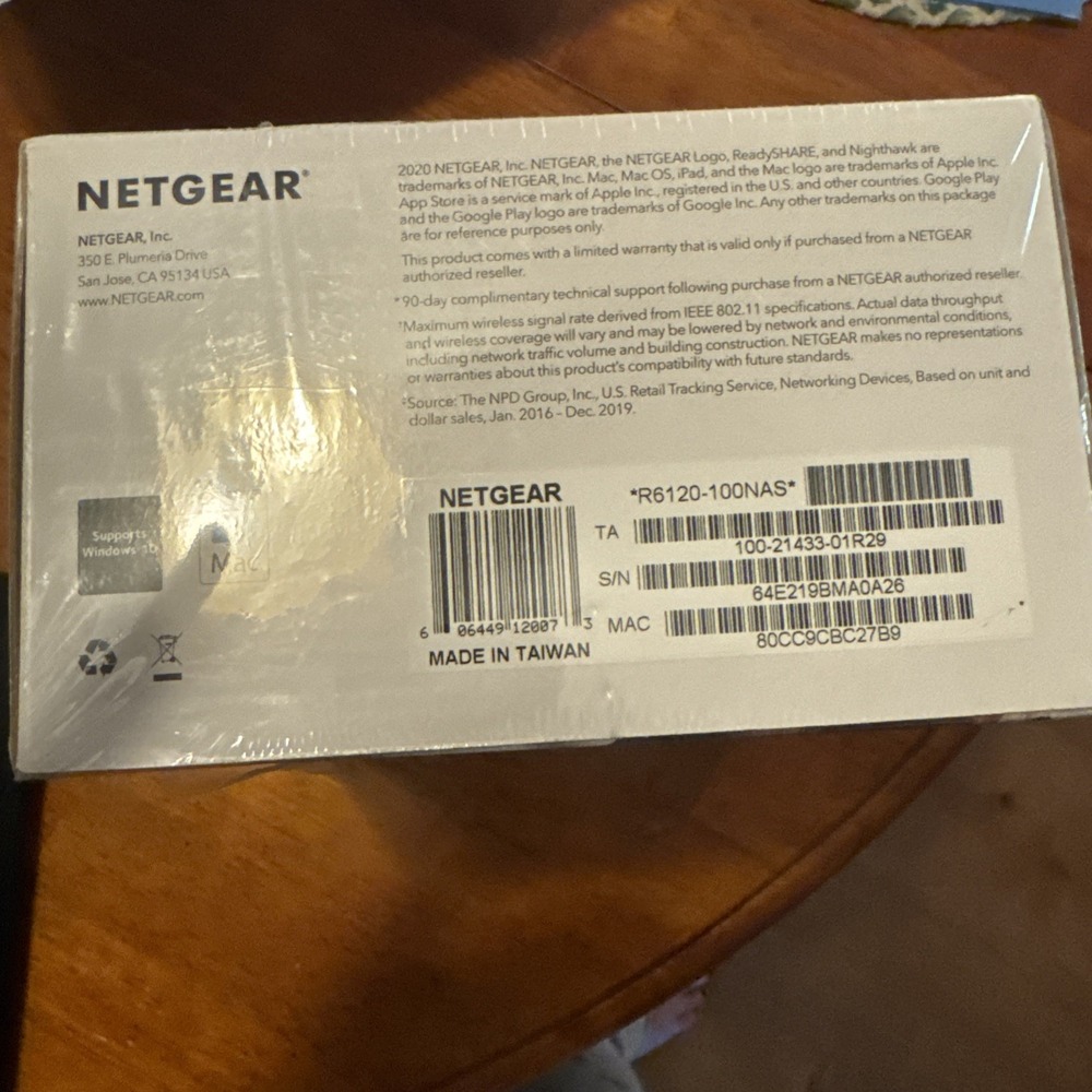 NETGEAR Ac1200 WiFi Dual Band Router Model R6120 New In Box - Picture 2 of 5